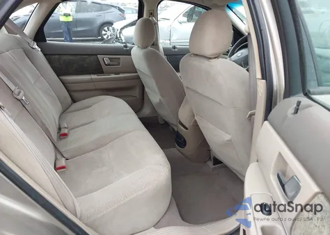 2002 Ford Taurus Lx from USA, damaged, VIN 1FAFP52U52A128708